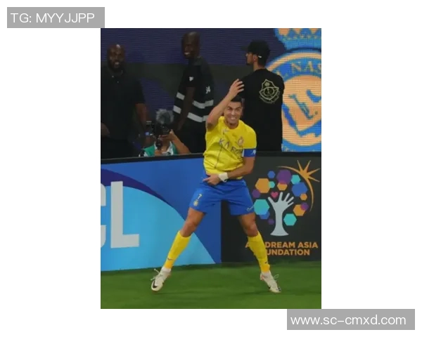 卡卡足球明星贴纸的魅力与收藏价值探讨与分享